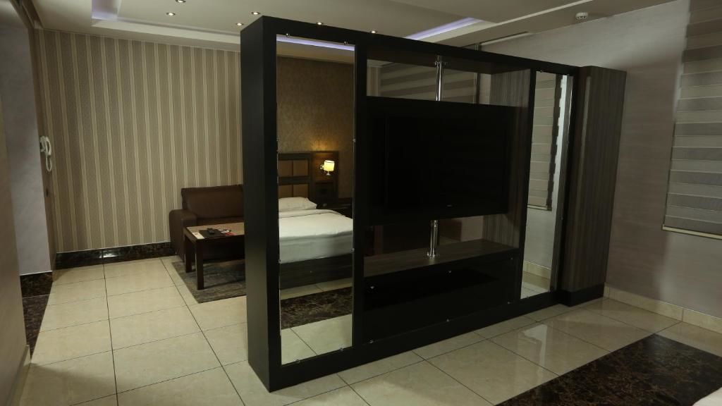 Отель Avan Plaza Hotel Ереван-51