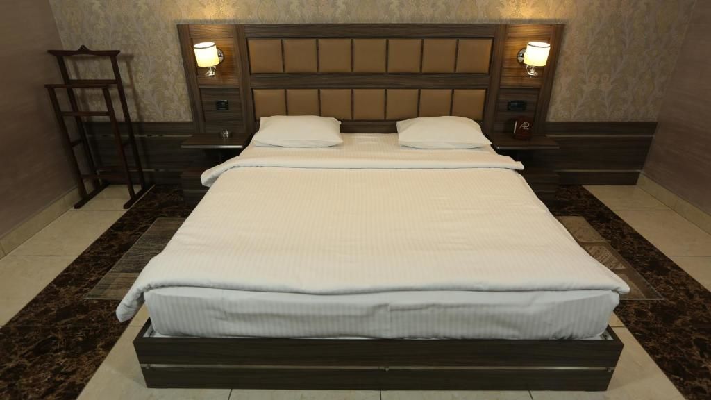 Отель Avan Plaza Hotel Ереван-56