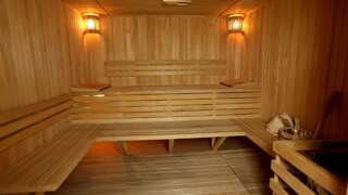 Отель Avan Plaza Hotel Ереван Люкс с сауной-10