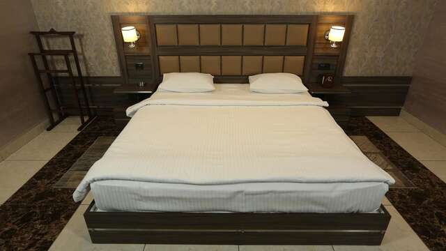 Отель Avan Plaza Hotel Ереван-26