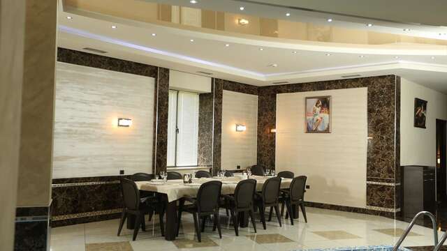 Отель Avan Plaza Hotel Ереван-30