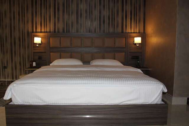 Отель Avan Plaza Hotel Ереван-40